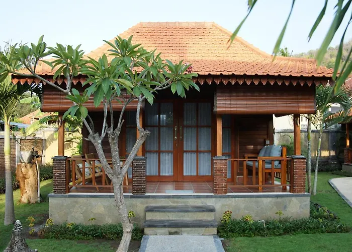 Kubu Kangin Resort